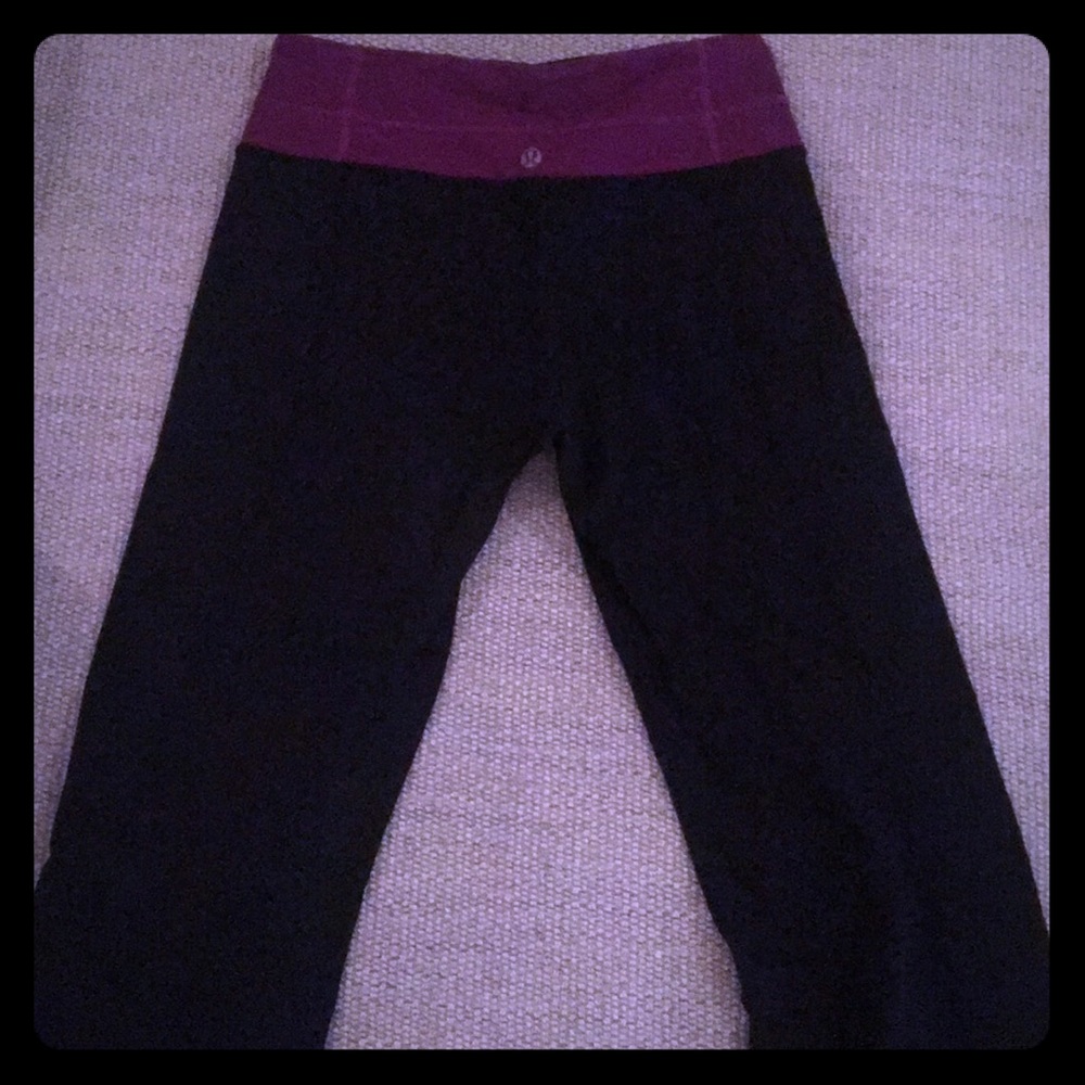 Black/Purple Lululemon Groove Pants Size 4