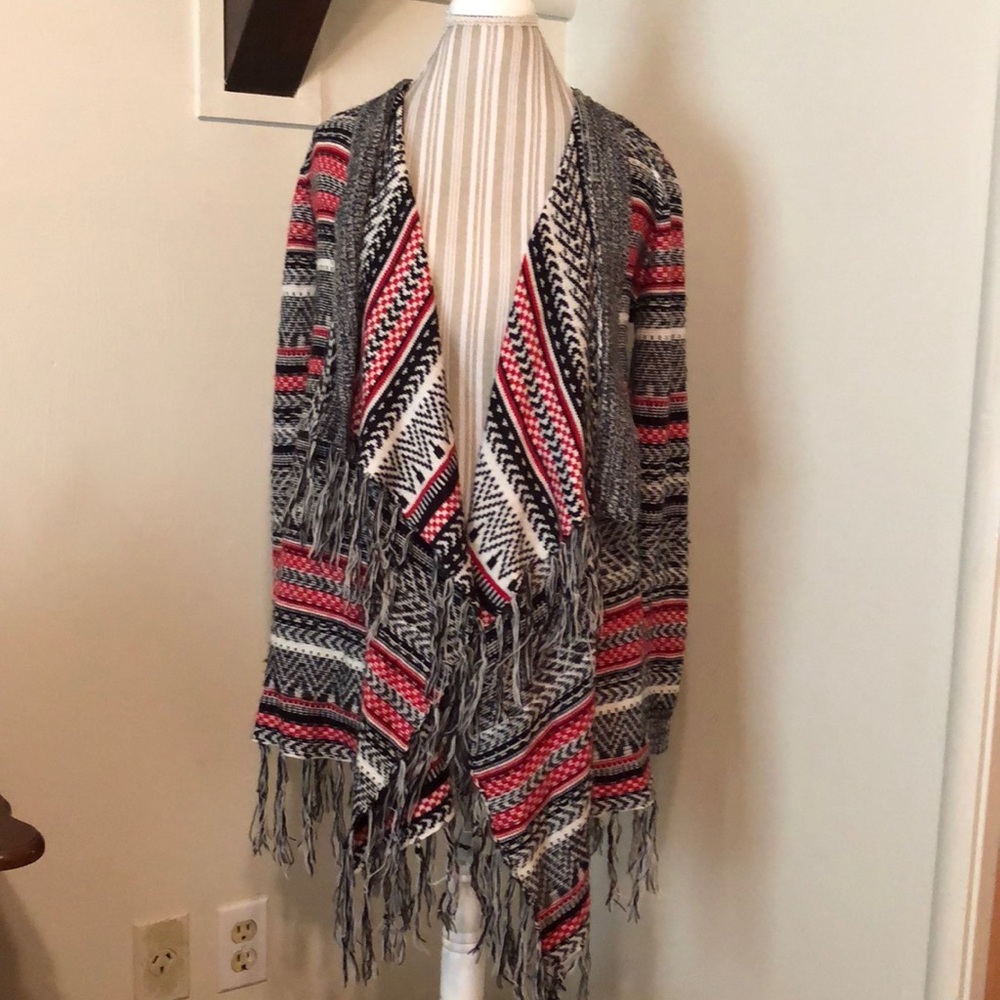 Gorgeous cardigan- perfect for holidays!