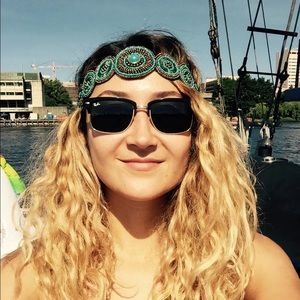 Meet your Posher, Alina