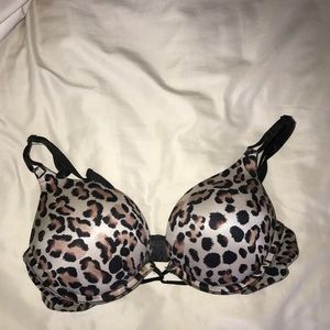 Victoria's Secret Add 2 cups bra
