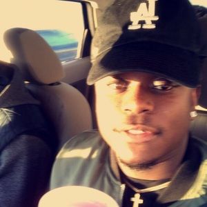 Meet your Posher, Darius