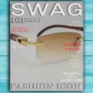 Meet your Posher, Zeke