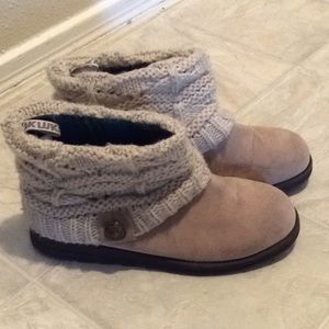 Muk Luk cozy boots