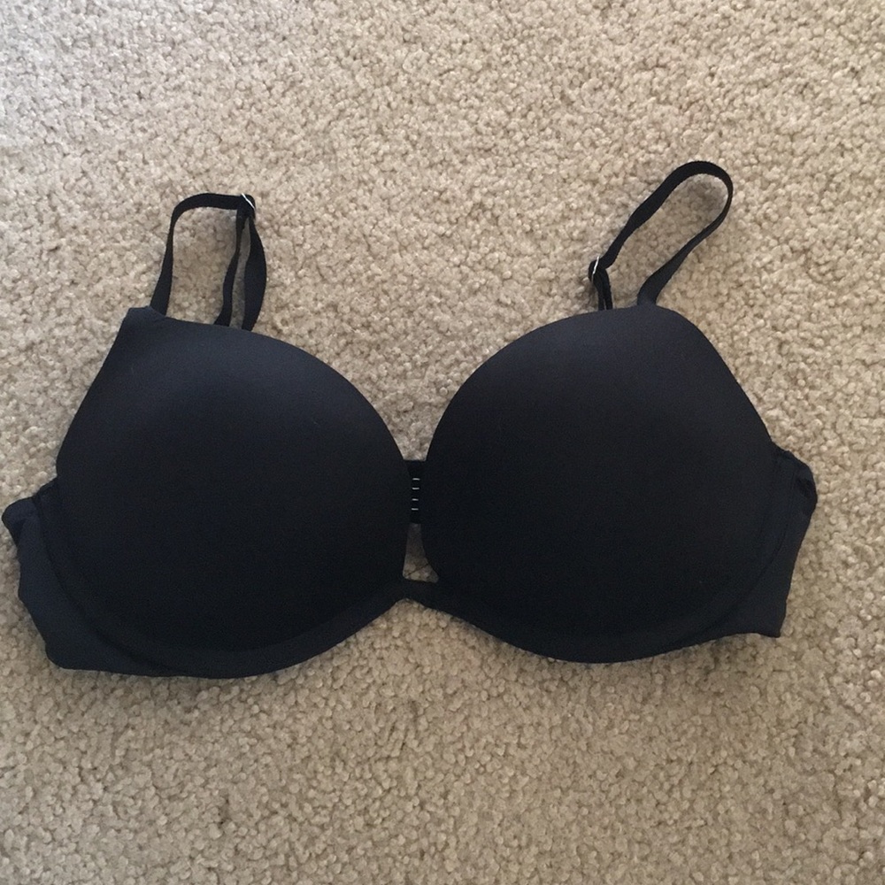 Victoria’s Secret Dream Angels Black Padded Demi Bra 34C