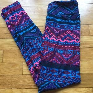 LuLaRoe Aztec print leggings