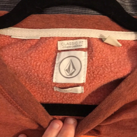 Volcom pull over - Picture 2 of 2