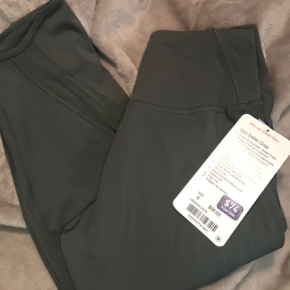 Lululemon Sun Setter Crop