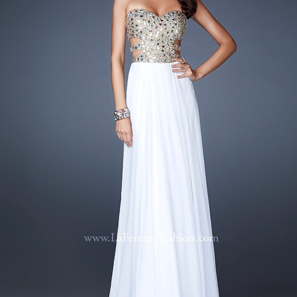 Cut-out La Femme gown