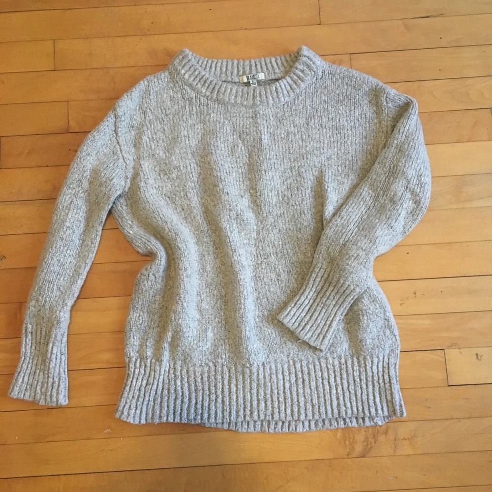 BB Dakota Sweater