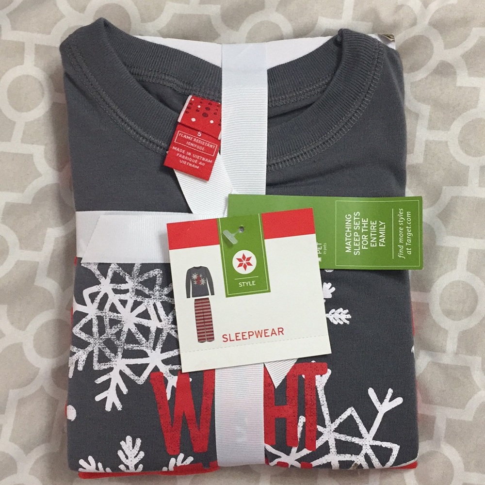 Christmas sleepwear “Oh What Fun” boys size 5