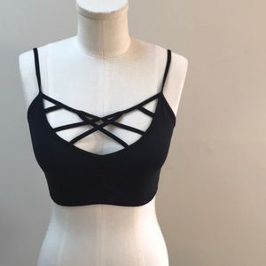 Seams Lovely crisscross black sports bra