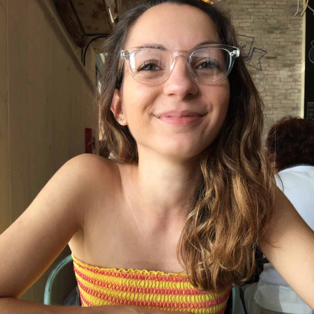 Meet your Posher, Roxane