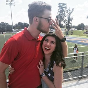 Meet your Posher, Casey