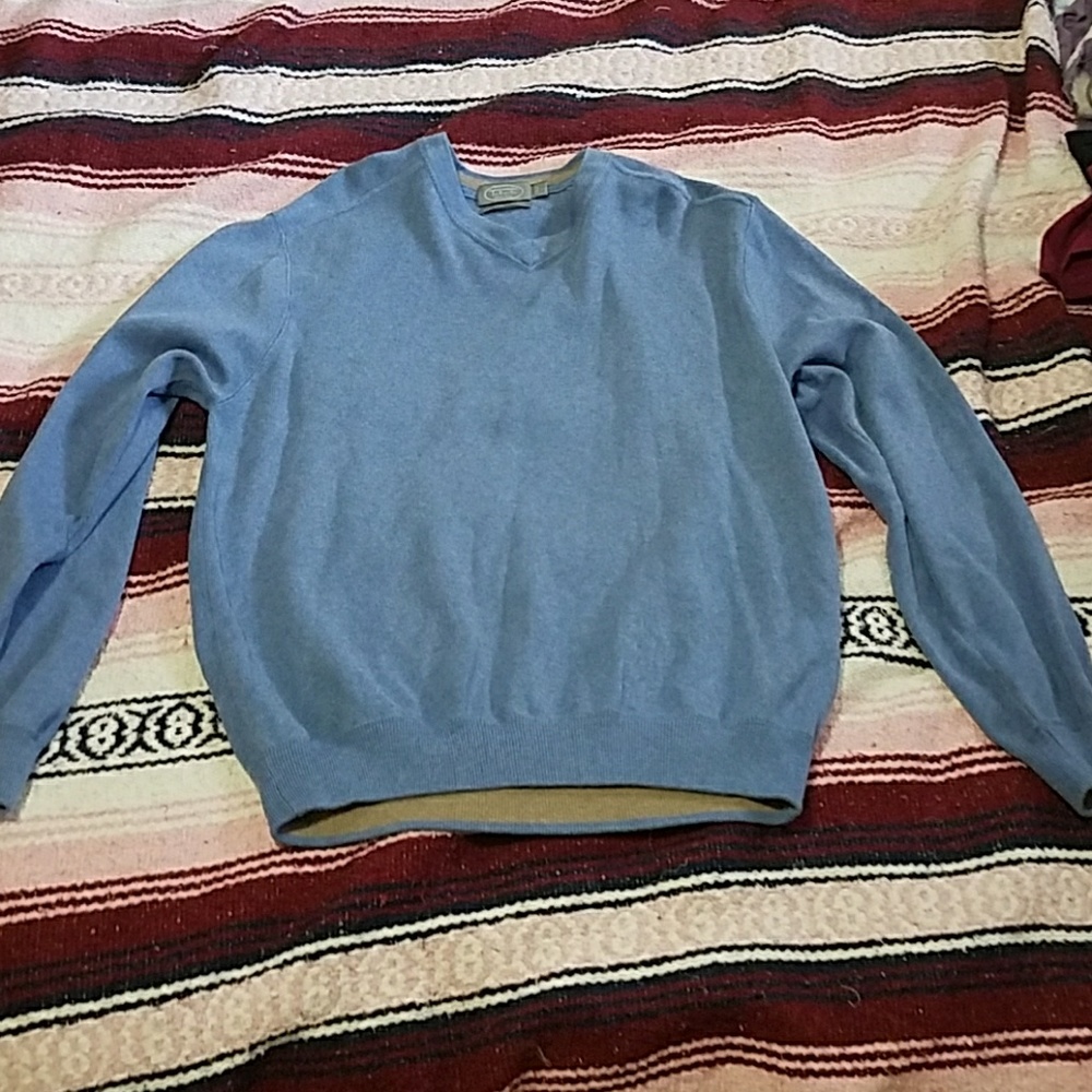 Talbots men's light blue pull over sweater.