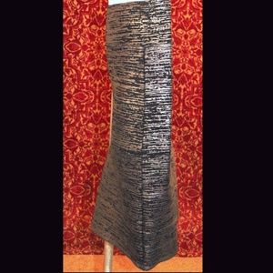 BCBGMaxAzria Skirts - BCBGMAXAZRIA gunmetal band aid skirt XS BCBGMaxAzria Skirts - BCBGMAXAZRIA gunmetal band aid skirt XS