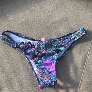Victoria secret swim suit top