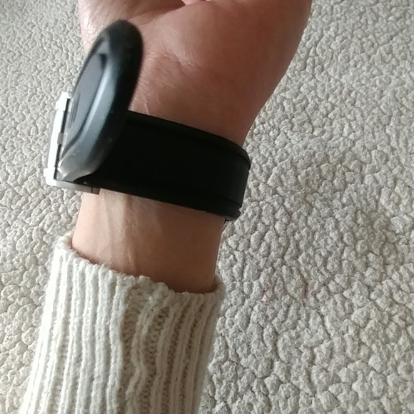 💞Fossil black boyfriend watch!💞 - Picture 7 of 7