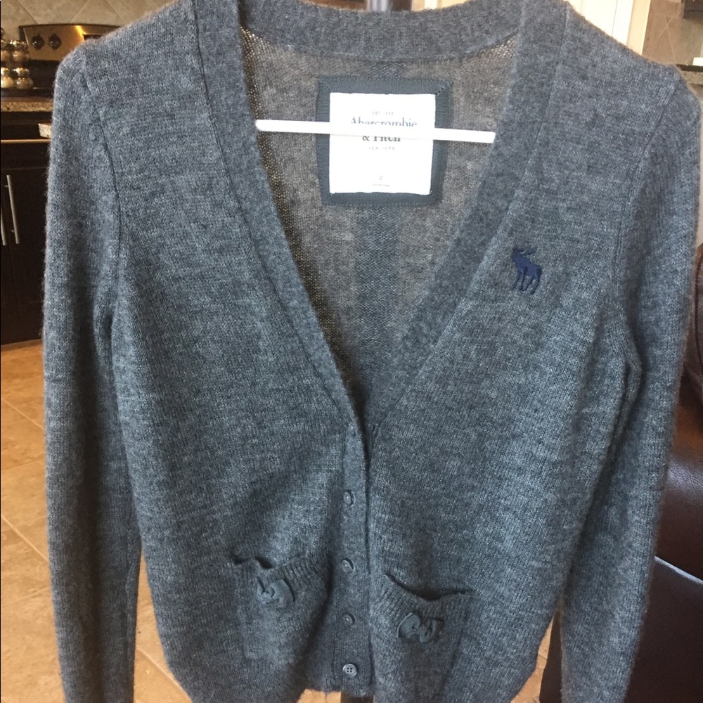 Abercrombie cardigan