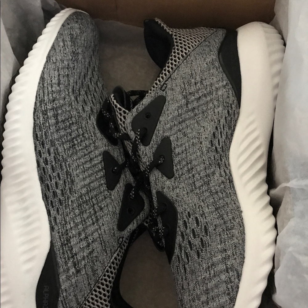 Adidas Womens Alphabounce EM running shoes