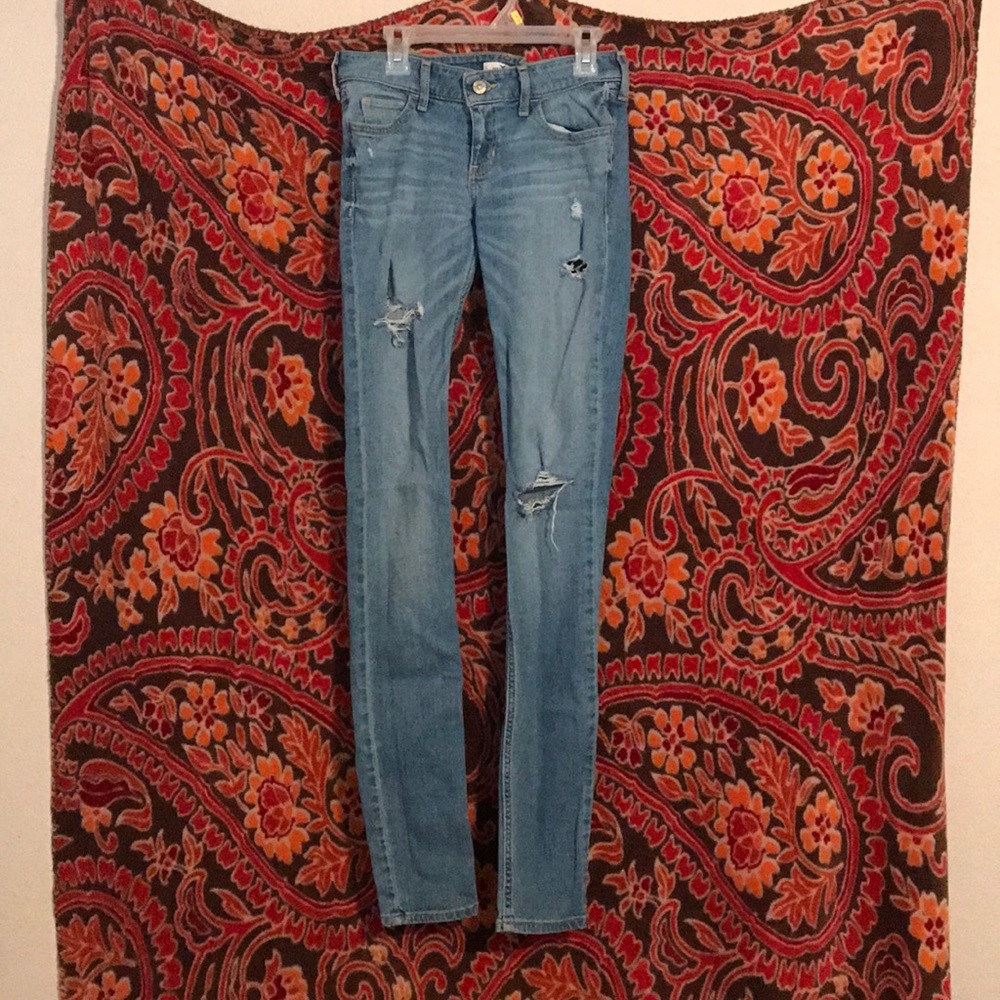 Hollister skinny jeans