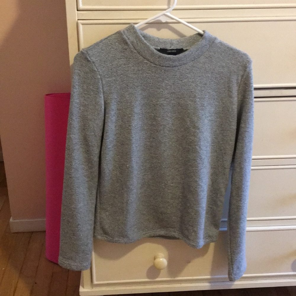 Grey sweater