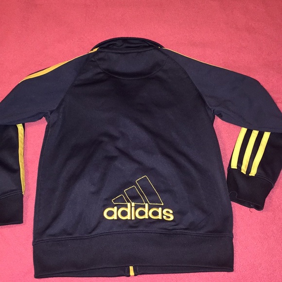 ✅Adidas jacket - Picture 3 of 3