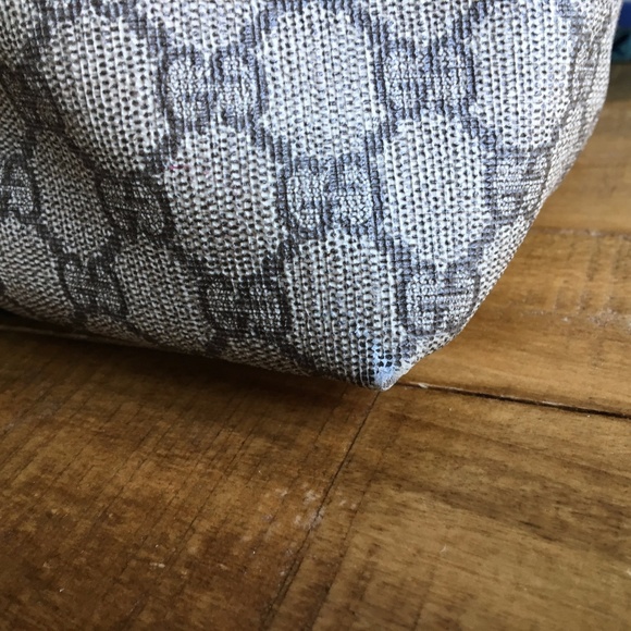 **Authentic Gucci Tote ** - Picture 3 of 8