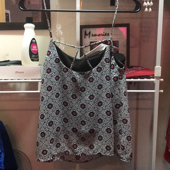 Tank top - Picture 2 of 2