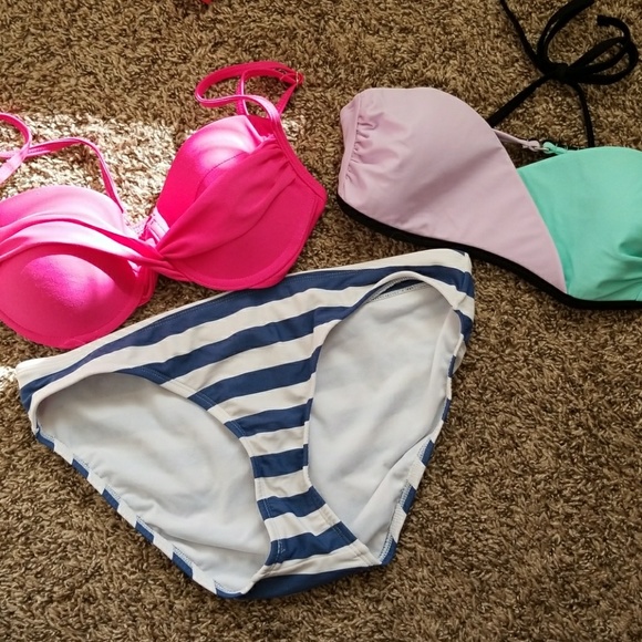Bathing suit bundle - Picture 1 of 4