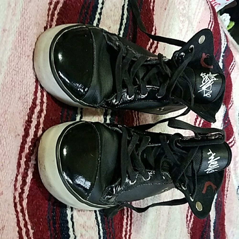 Tweak men's high top sneakers