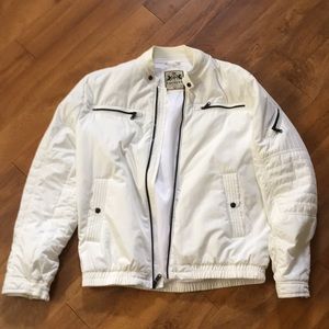 Express white lightweight w black accent zippers