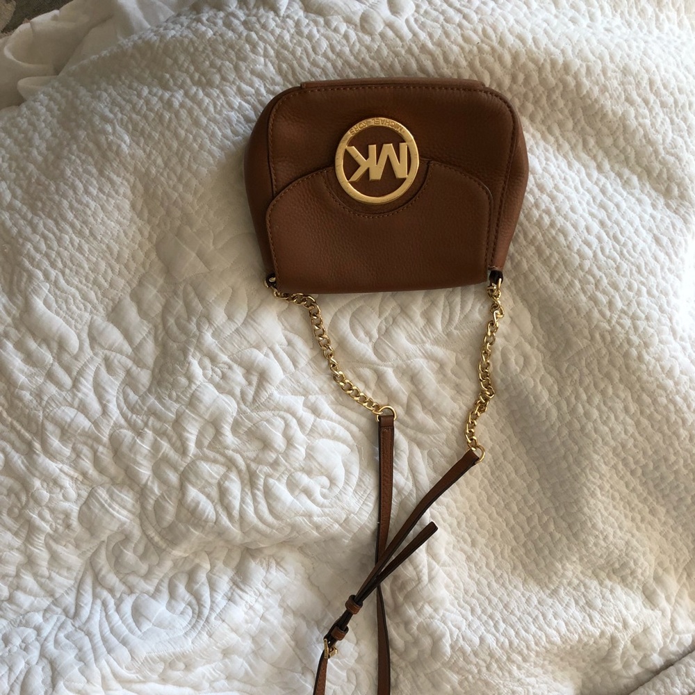 Michael kors cross body