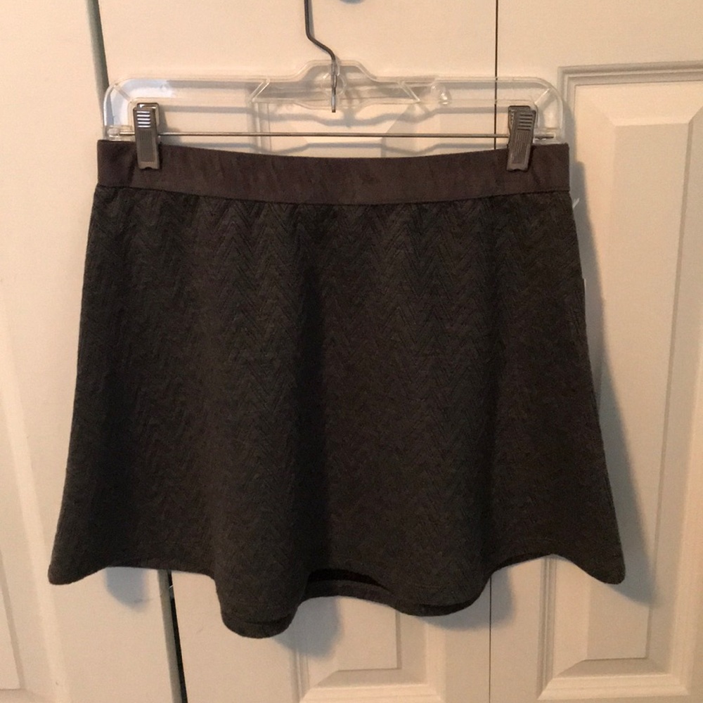 Grey skirt