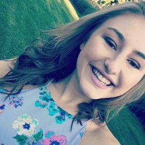 Meet your Posher, Nikki