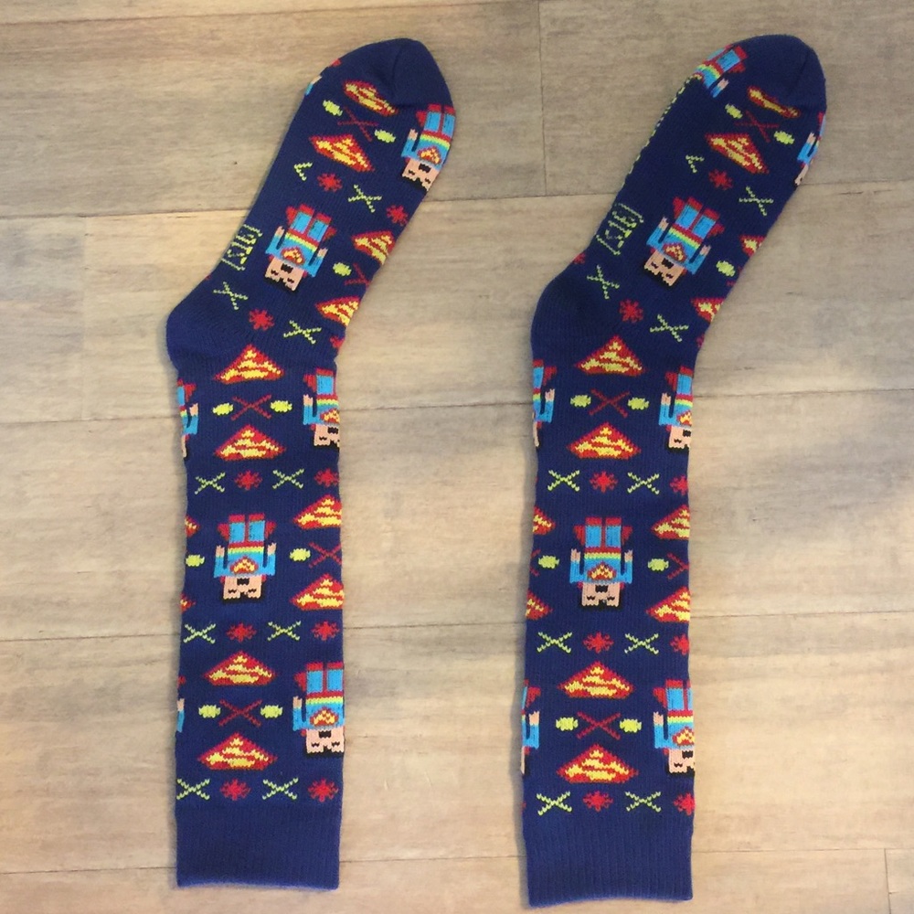 TM & DC COMICS Superman winter knee high socks