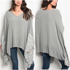 🆕 Gray & Ivory Lace Embroidered Kaftan Blouse