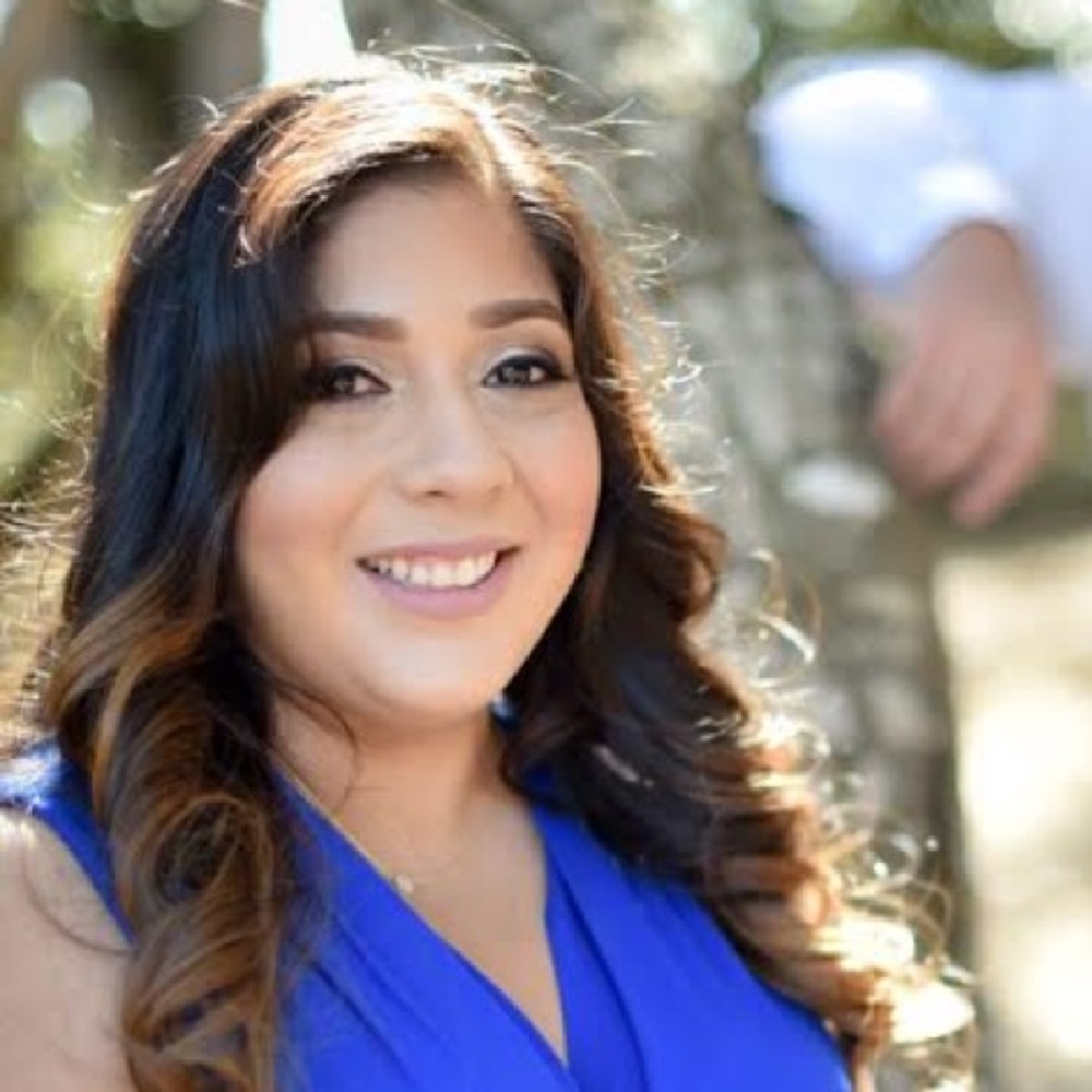 Meet your Posher, Lucia