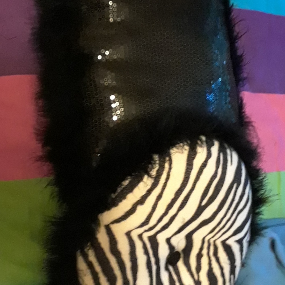Pillows - Picture 3 of 3
