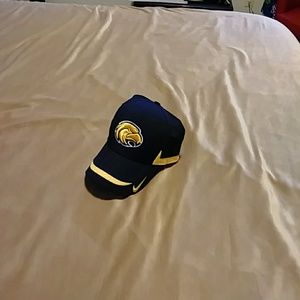 USM Black and gold Nike team hat.