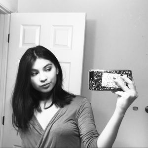 Meet your Posher, Lorena