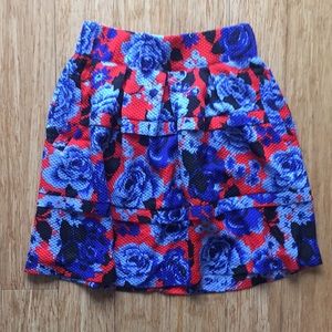 Gorgeous bright floral skirt (HD in Paris)