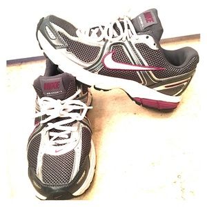 Women's Nike Air Citius. Like NEW SIZE 8.5