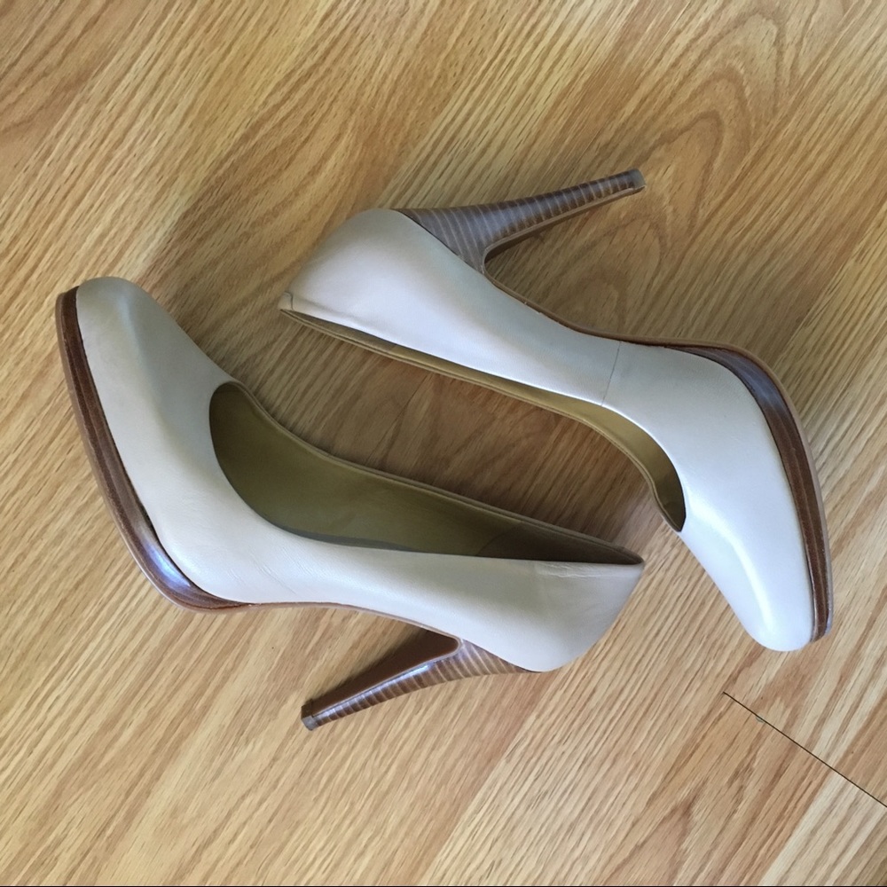 Nine West Nude Heels