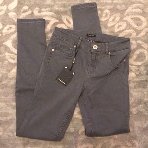 👖Grey Skinny Jeans