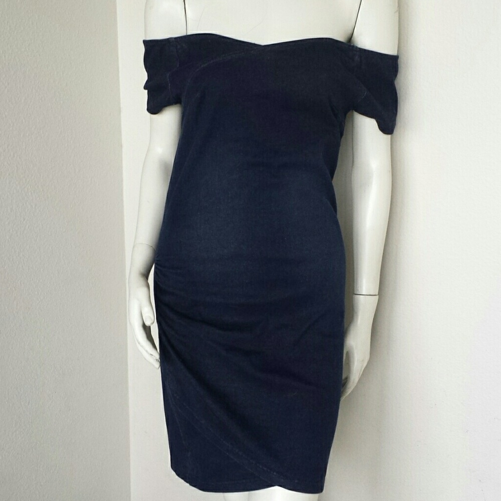Nwt Jean Off Shoulder Dress