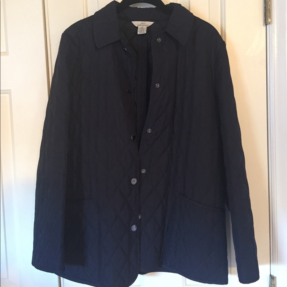 Gorgeous navy quilted jacket - like new!
