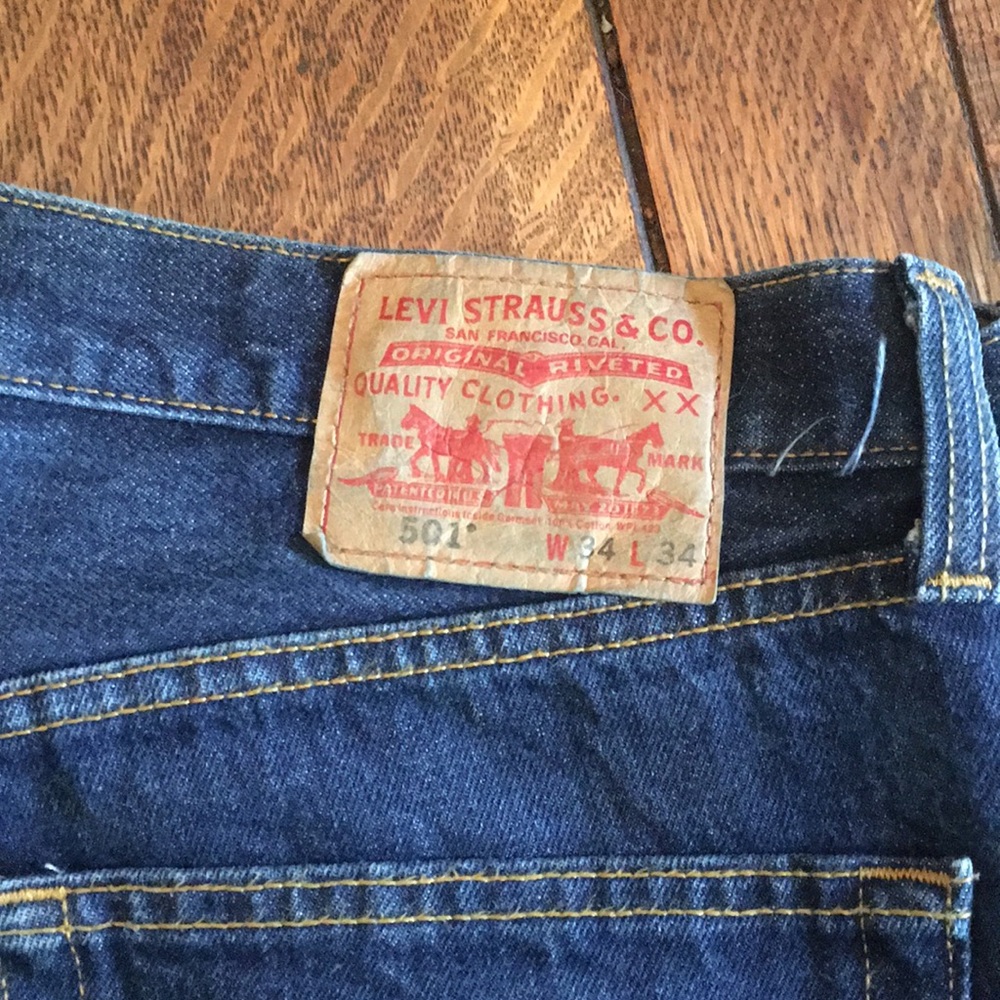 Blue Levi's 501