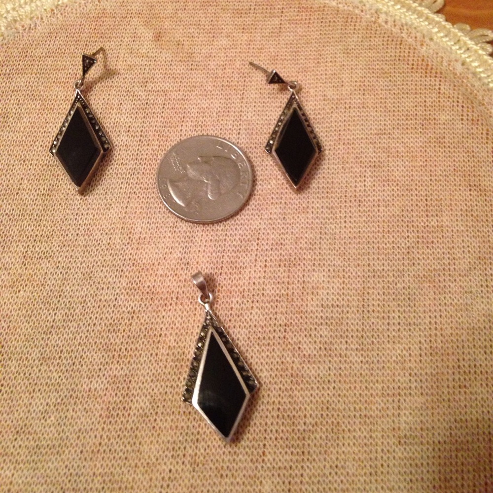 925 silver marcasite pierced earrings & pendant