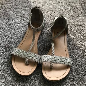 Stud sandals