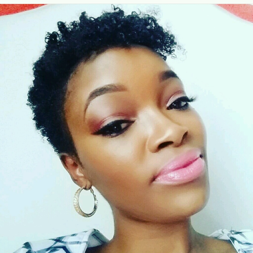 Meet your Posher, Debra